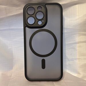 Black and Gray Mag Safe Phone Case